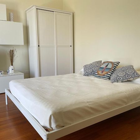 Casa Al Porto Apartment Giovinazzo Bagian luar foto