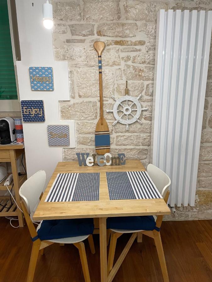 Casa Al Porto Apartment Giovinazzo Bagian luar foto