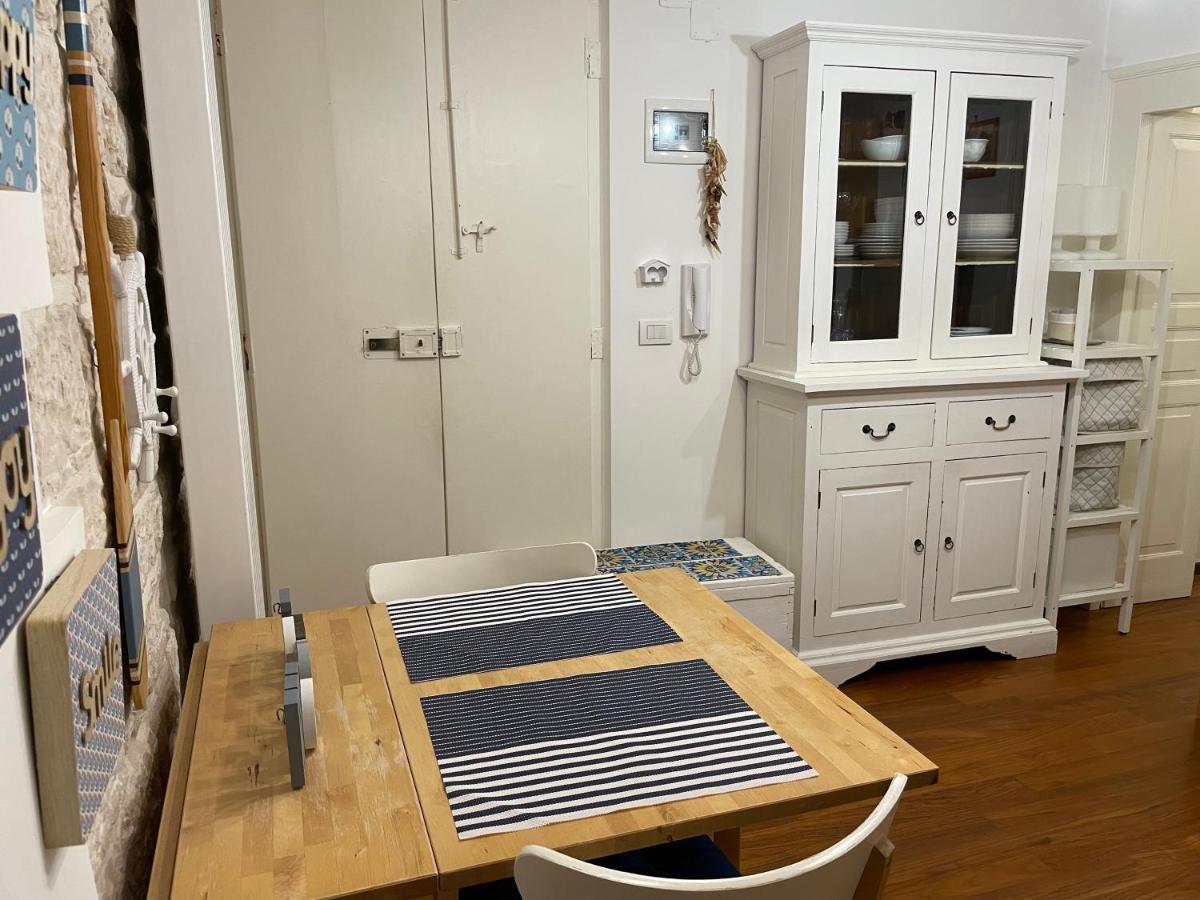Casa Al Porto Apartment Giovinazzo Bagian luar foto